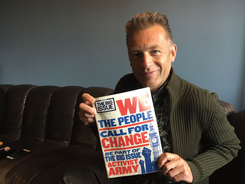 Chris Packham holding The Big Issue