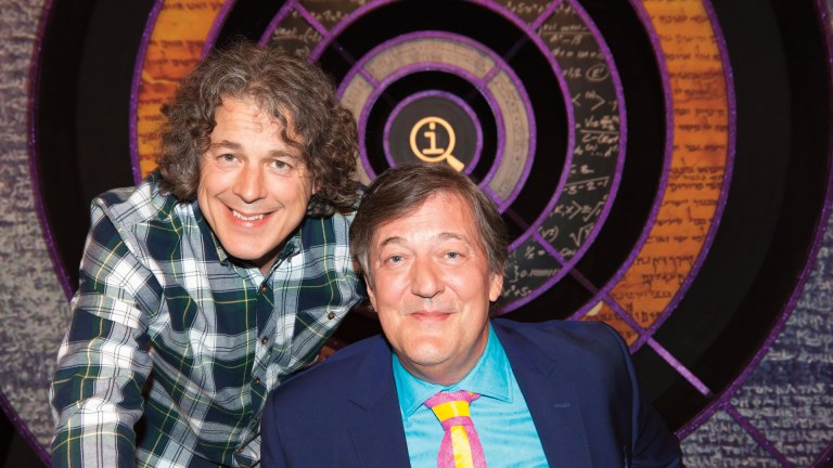 Qi with Alan Davies and Stephen Fry