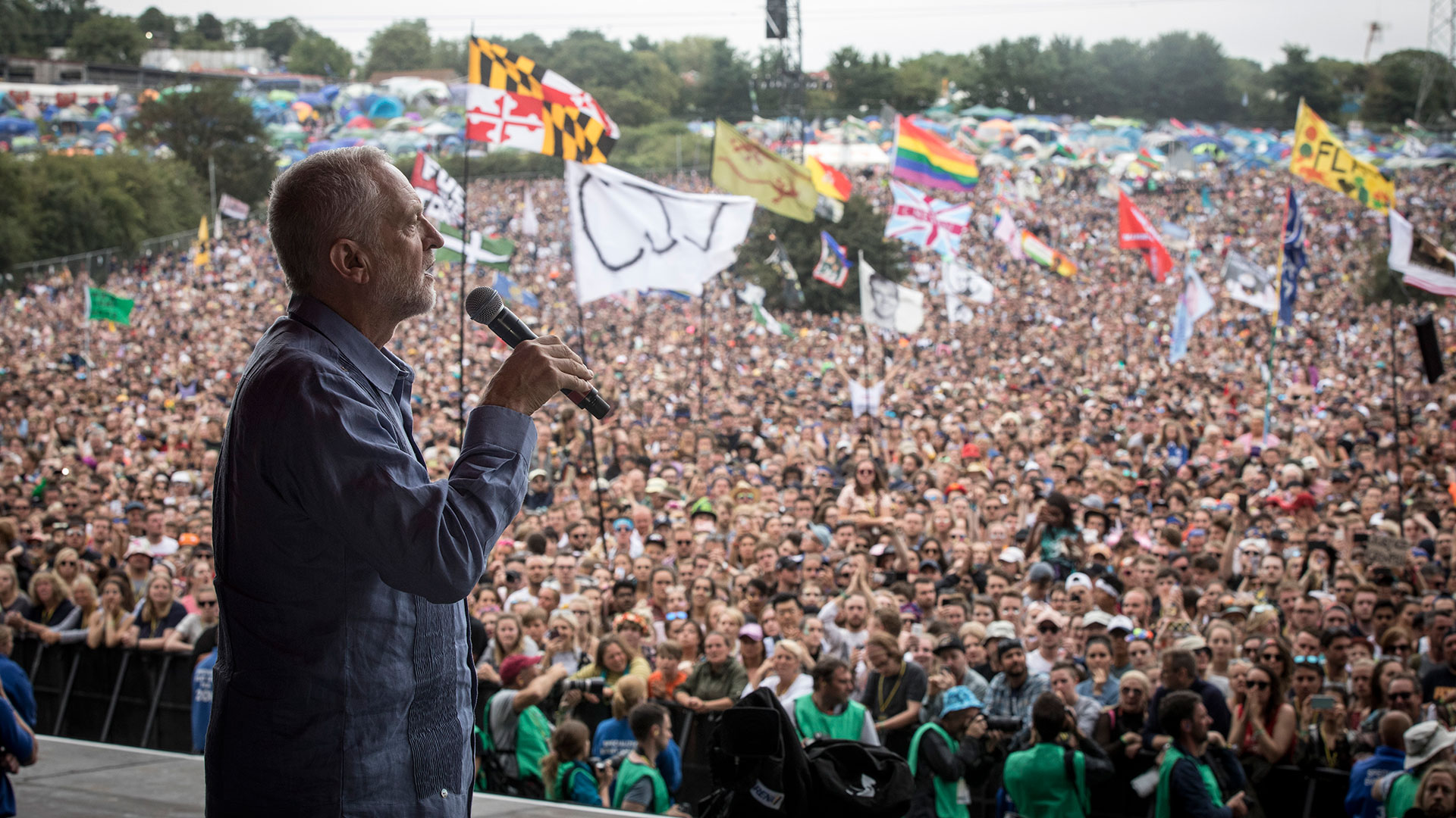 Jeremy Corbyn at Glastonbury