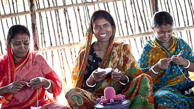 Women in rural Bangladesh make Pebble Toys
