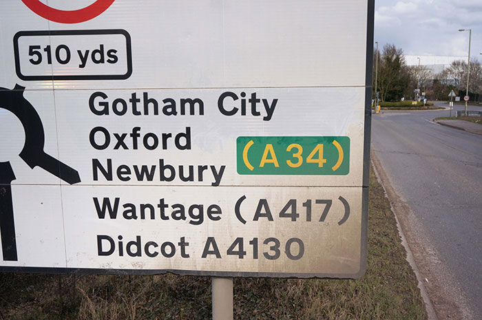 Athirty4 Didcot road signs