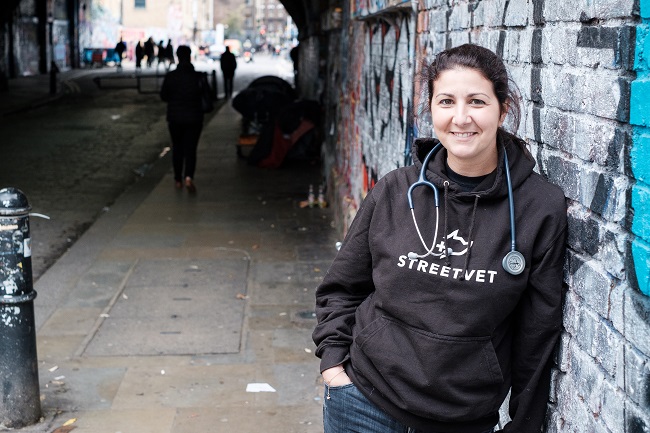 Jade Statt StreetVet is helping people and their pet