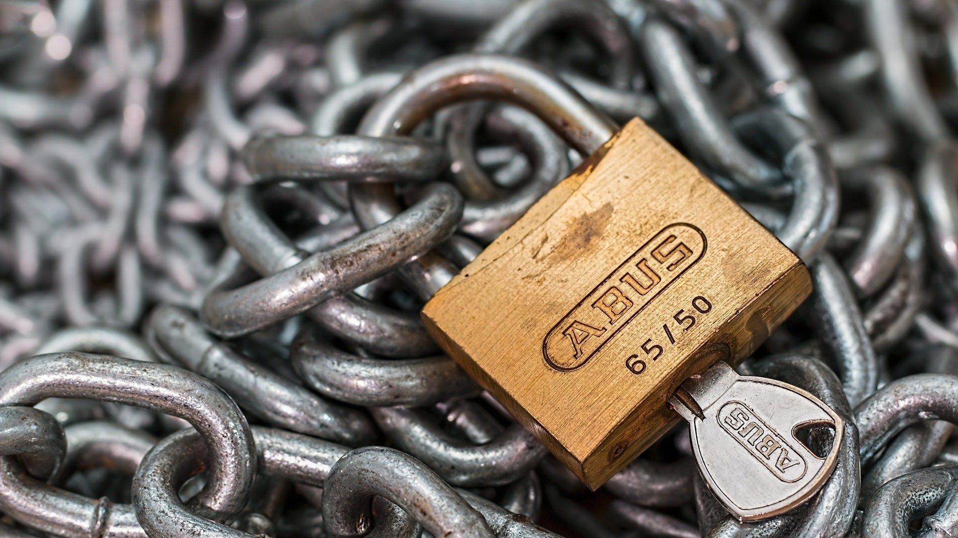 padlock on chains