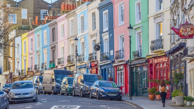 Gentrification in Notting Hill. Shows a well to do street