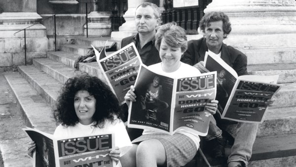 Giant steps (l-r) Anita Roddick, John Bird, Shelter director Sheila McKechnie and Gordon Roddick launch the mag in London in 1991. Image: PA Images / Alamy Stock Photo