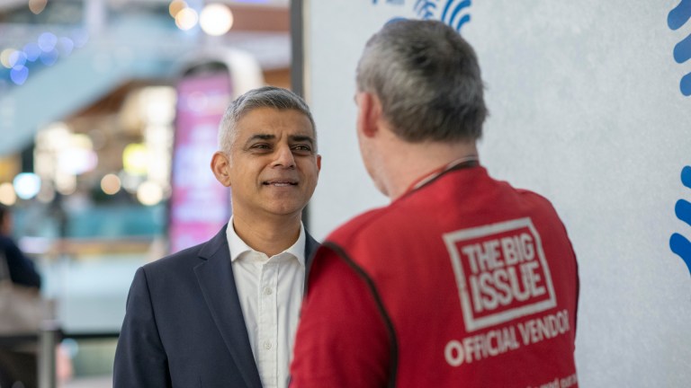 Sadiq Khan meets a Big Issue vendor as part of his winter campaign in 2019