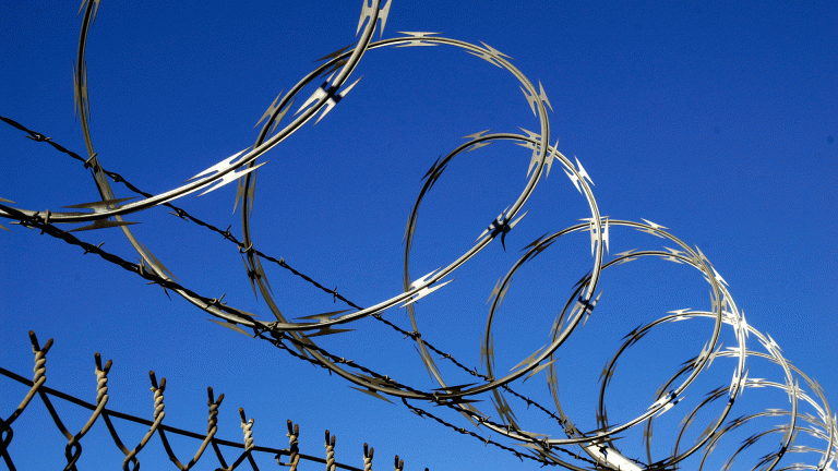 Razor wire