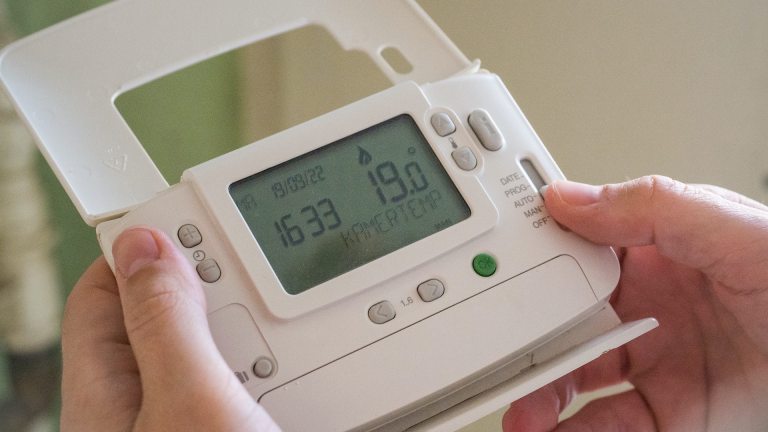 smart meter in home during energy crisis