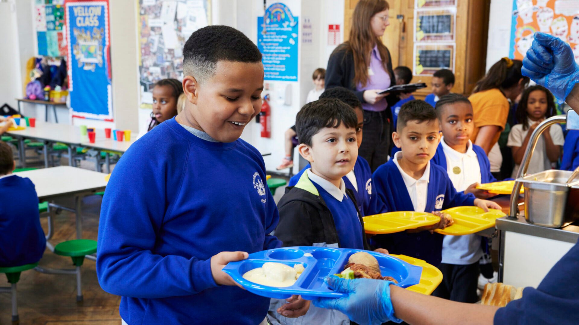 These countries offer free school meals for all – so why can't the UK ...