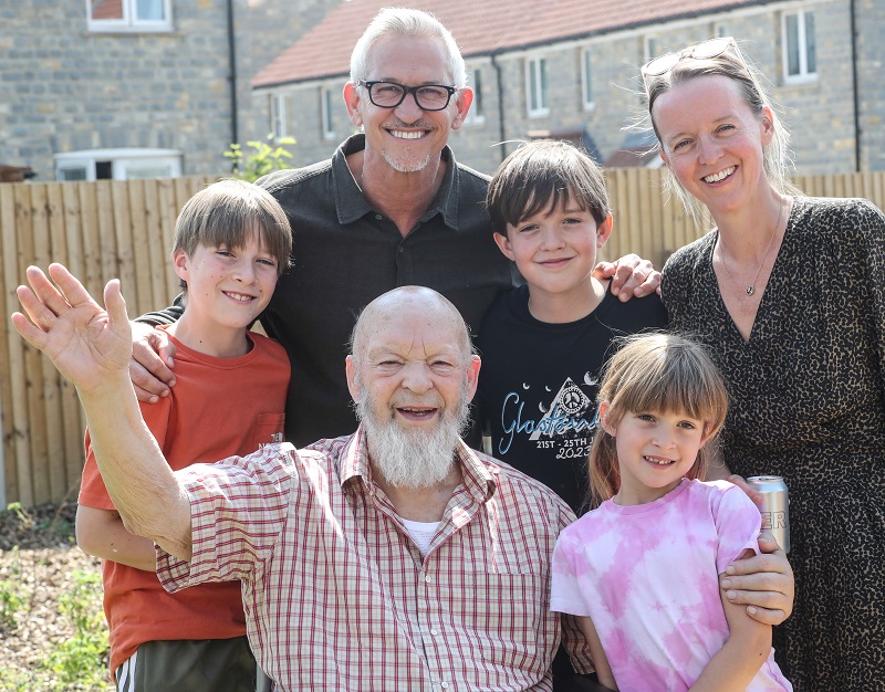 Gary Lineker joins Glastonbury Festival founder Michael Eavis and family to mark the social homes project