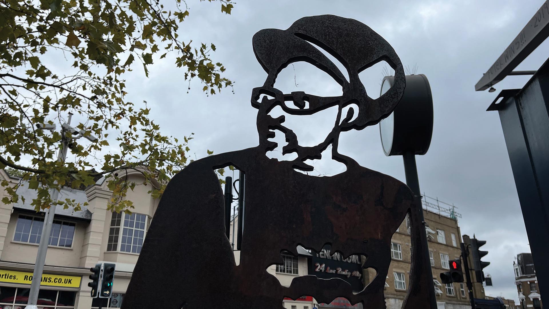 Statue of Jazzie B