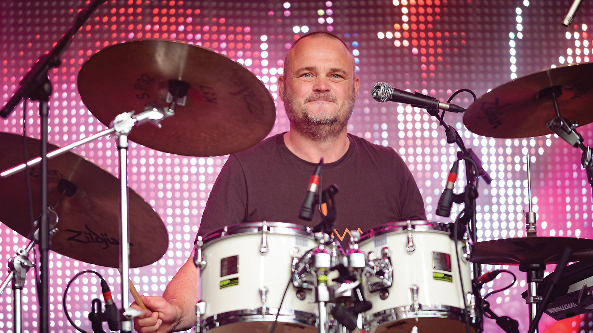 Al Murray drumming