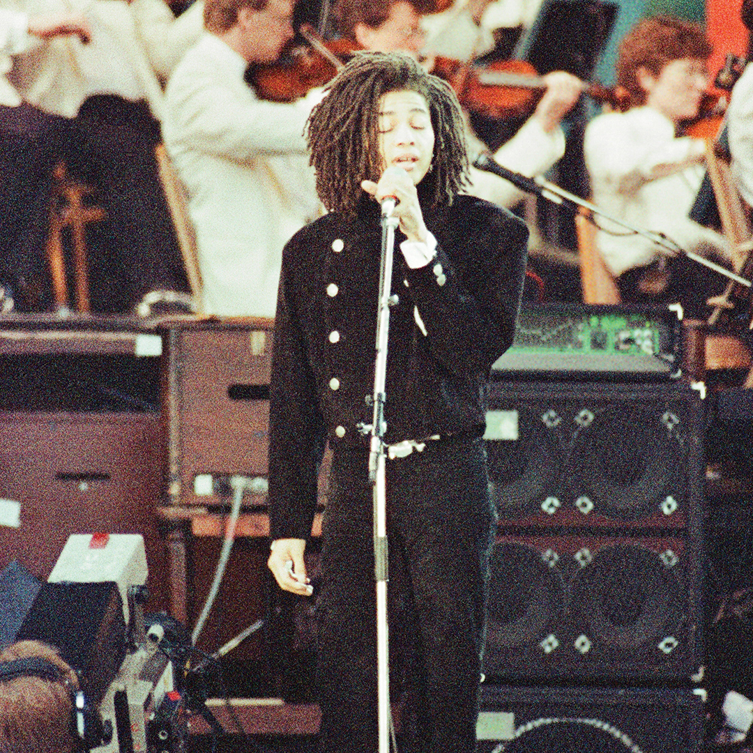Sanada Maitreya performing as Terence Trent D'Arby in Liverpool in 1990