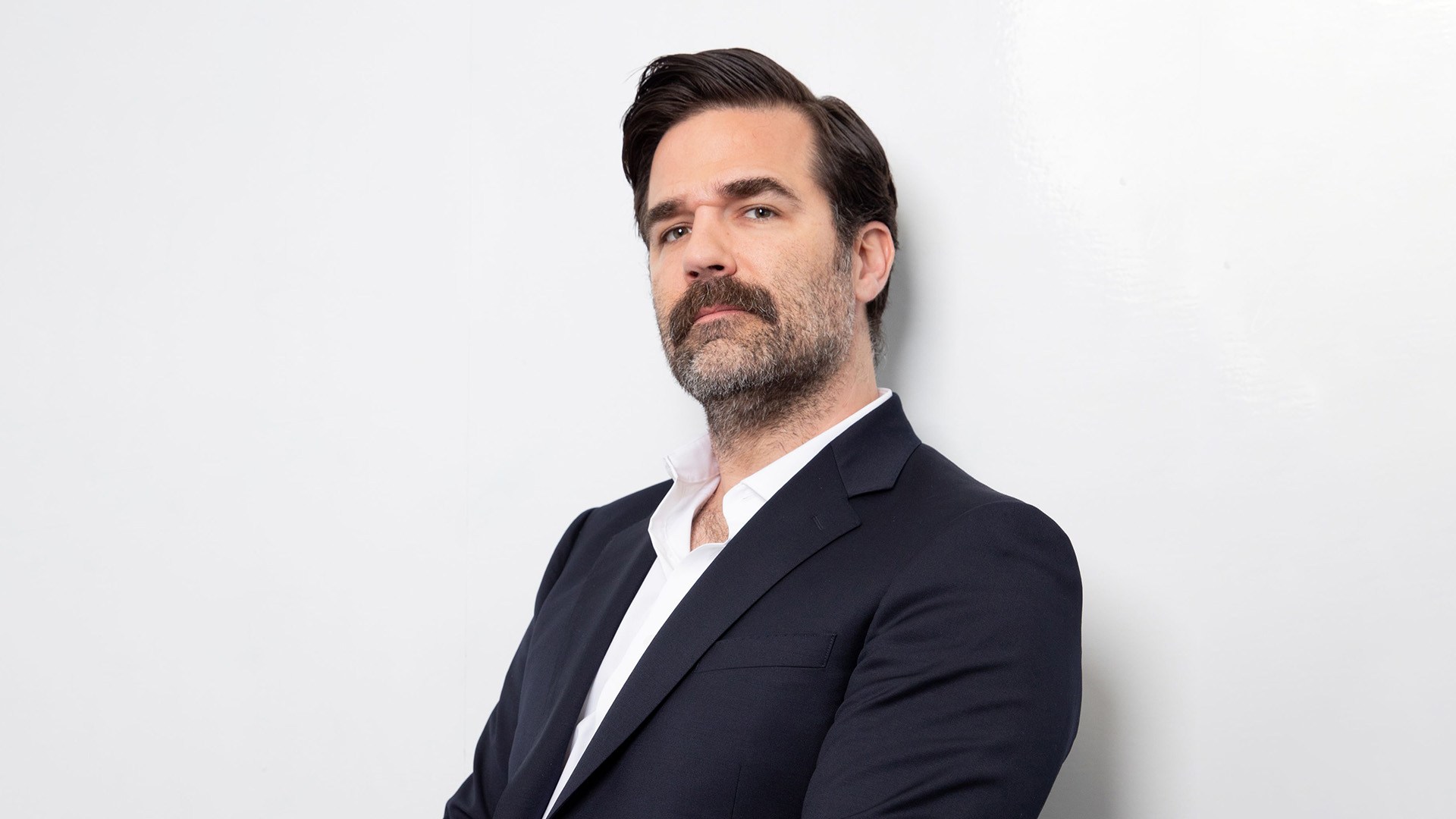 Rod Delaney Rob Delaney: 'Money should be handed to poor people all day long' - Big ...