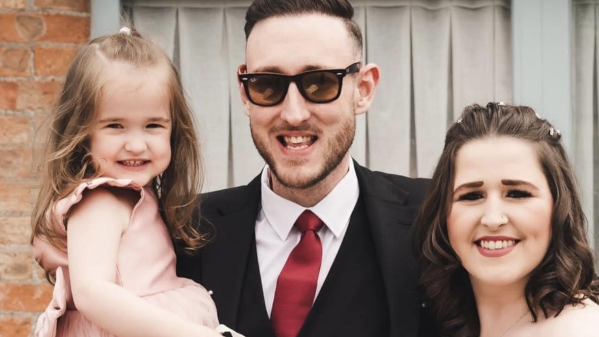 Brett, Hannah and their daughter Summer.