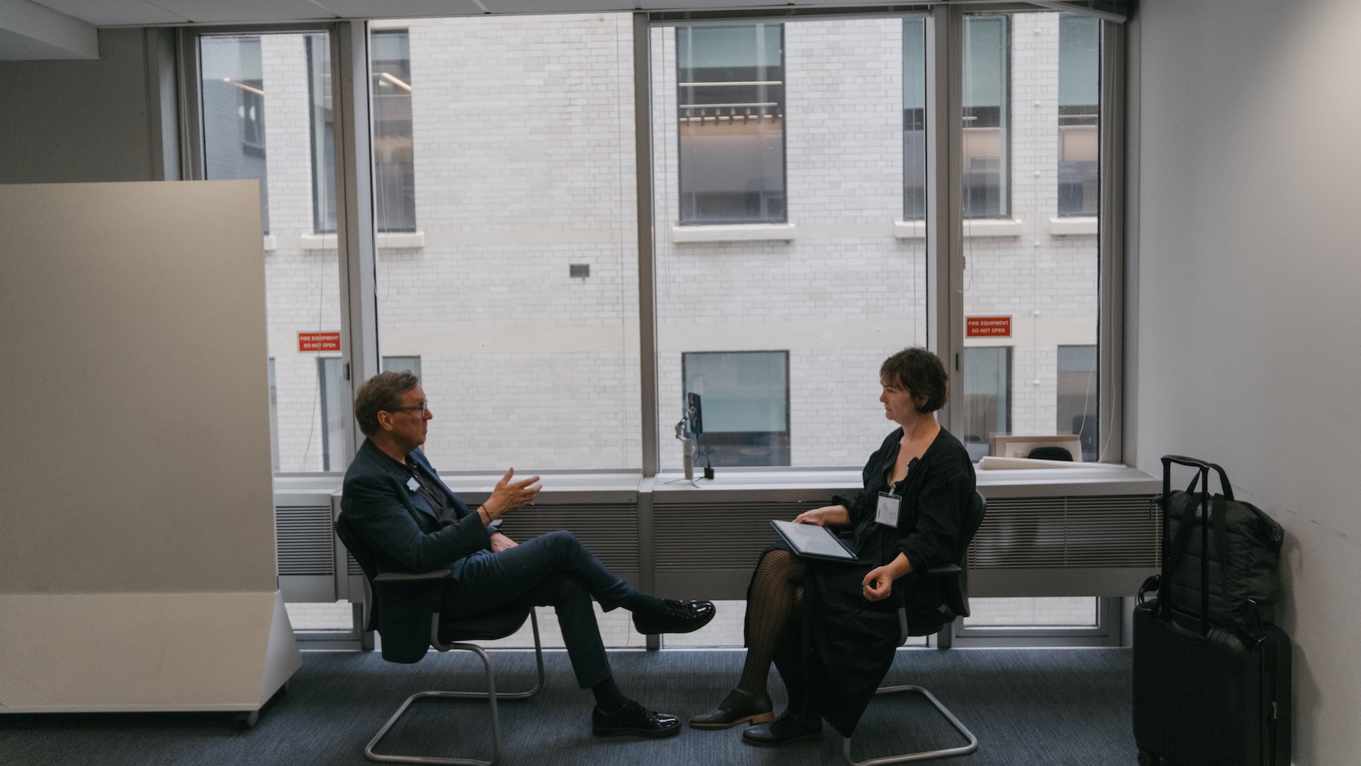 Big Issue Recruit's Catherine Parsons interviewing Alan Milburn.