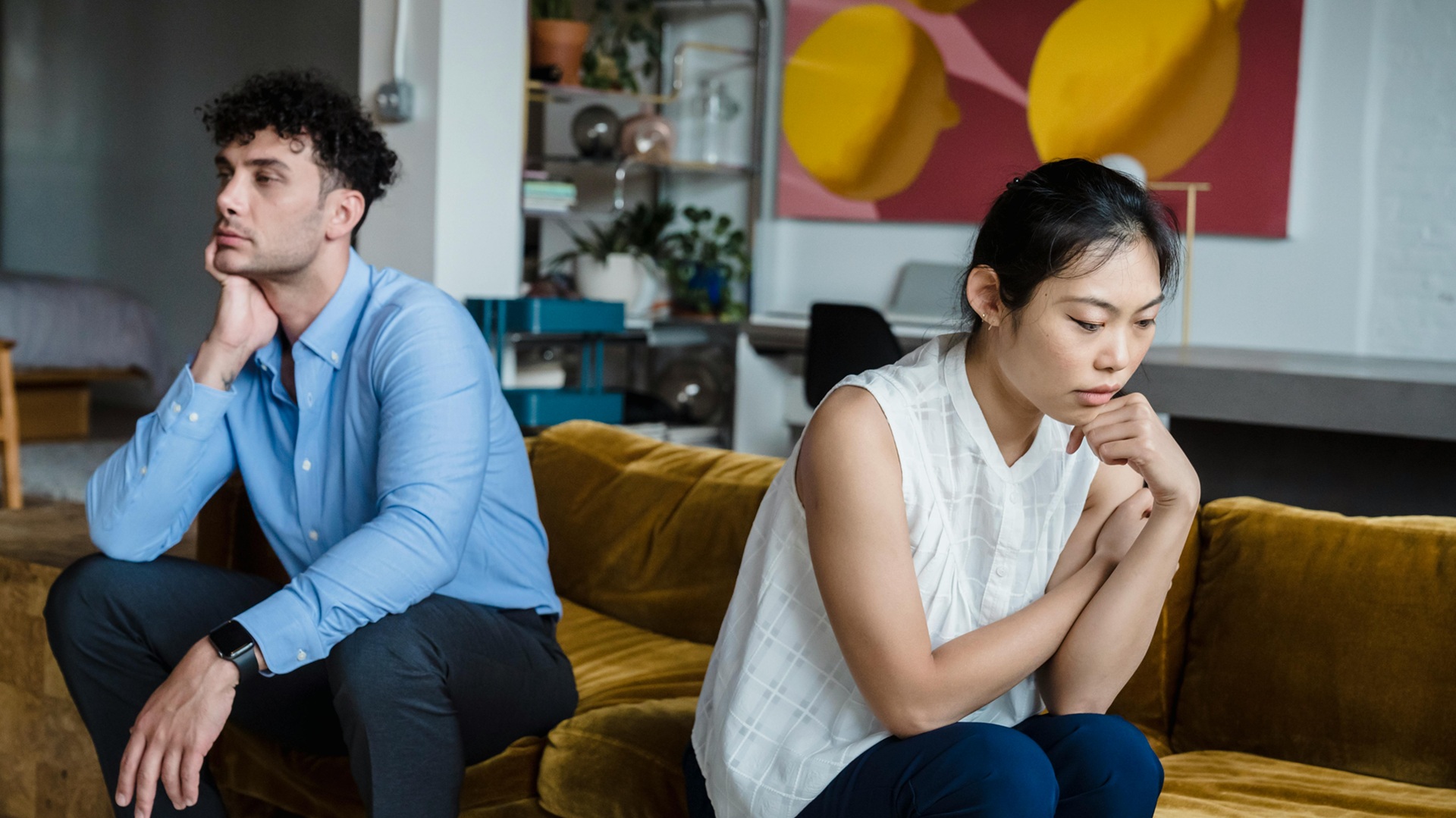 a couple who have had an argument as part of a relationship breakdown