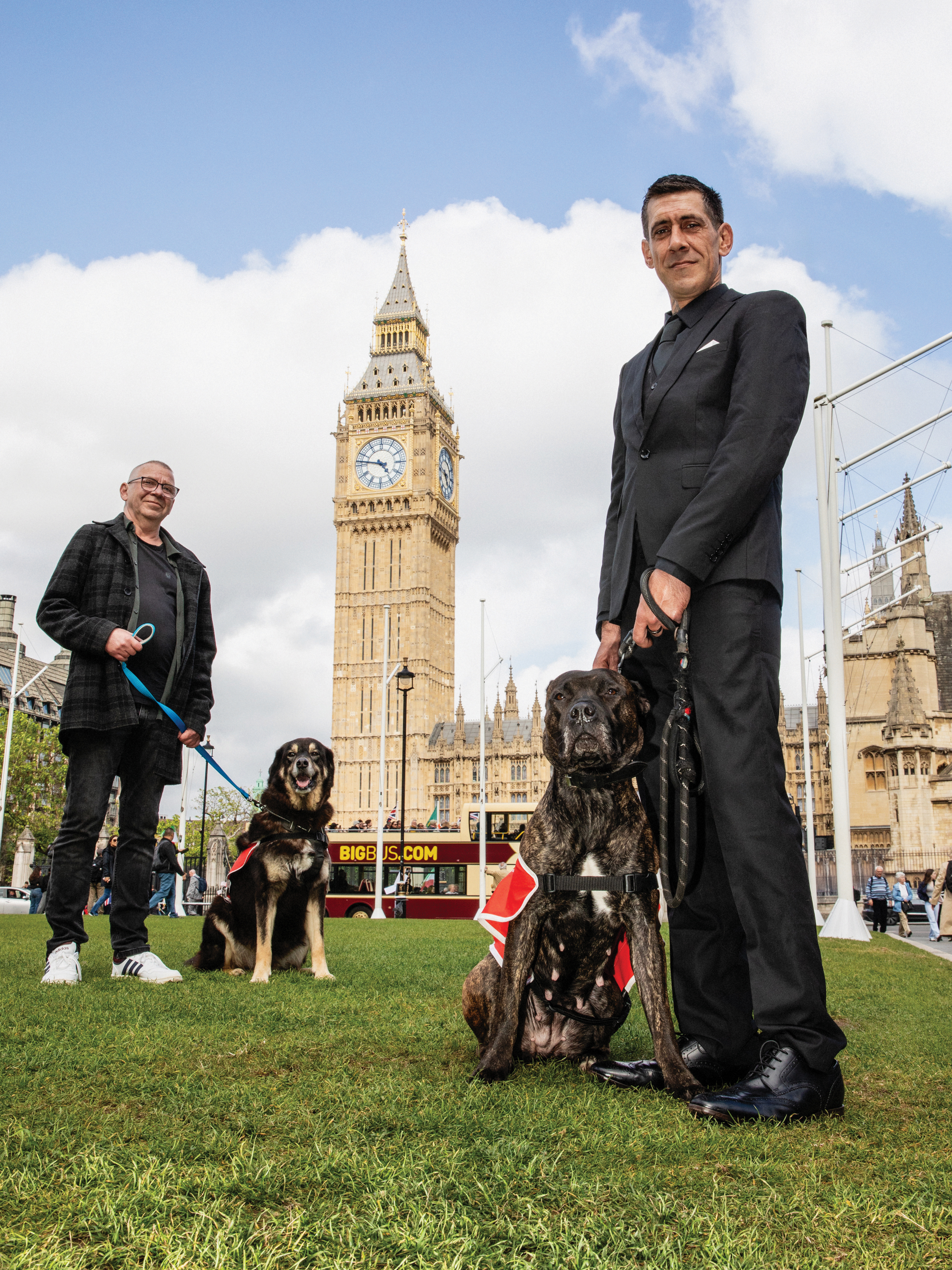 Big Issue vendors and their dogs at parliament