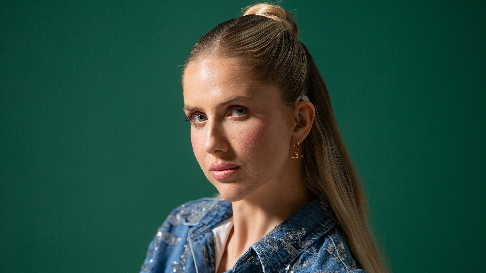 deaf advocate and actor Georgia Meacham
