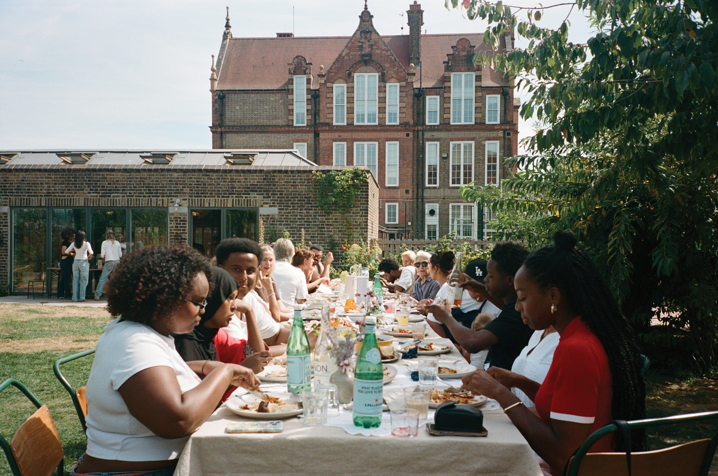 Chilli Con Carner students enjoy a meal they cooked